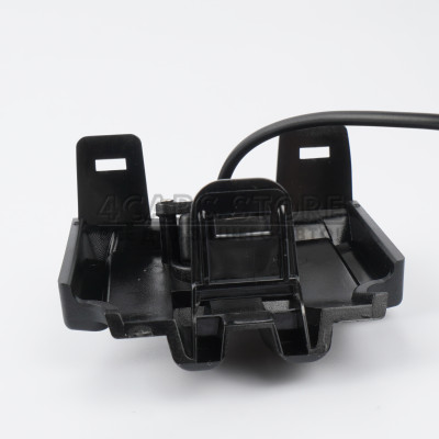Штатна камера Toyota Land Cruiser Prado 150 2018-2022 (32)